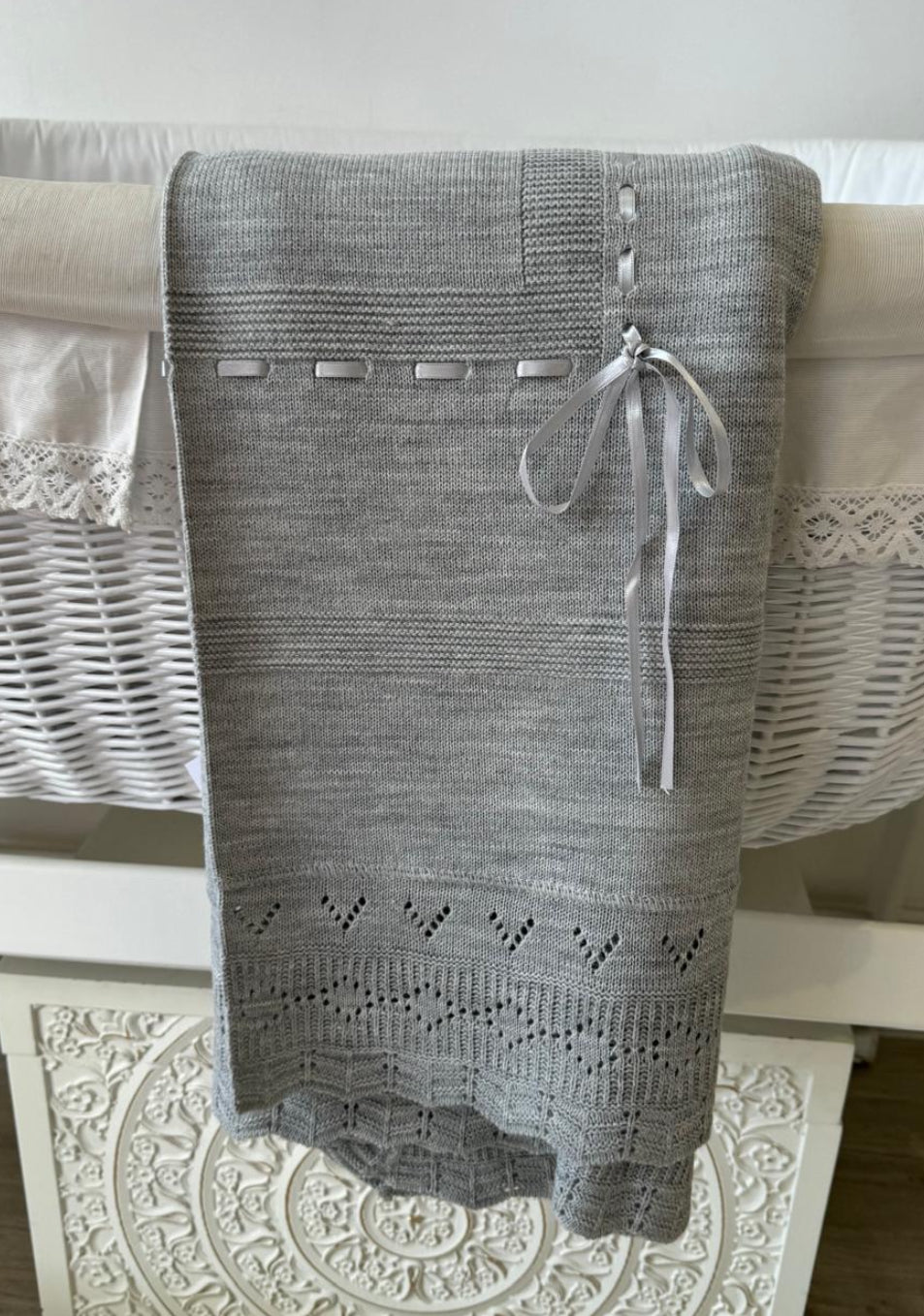 Personalized 100% Cotton Spanish Baby Blanket – Elegance Meets Comfort