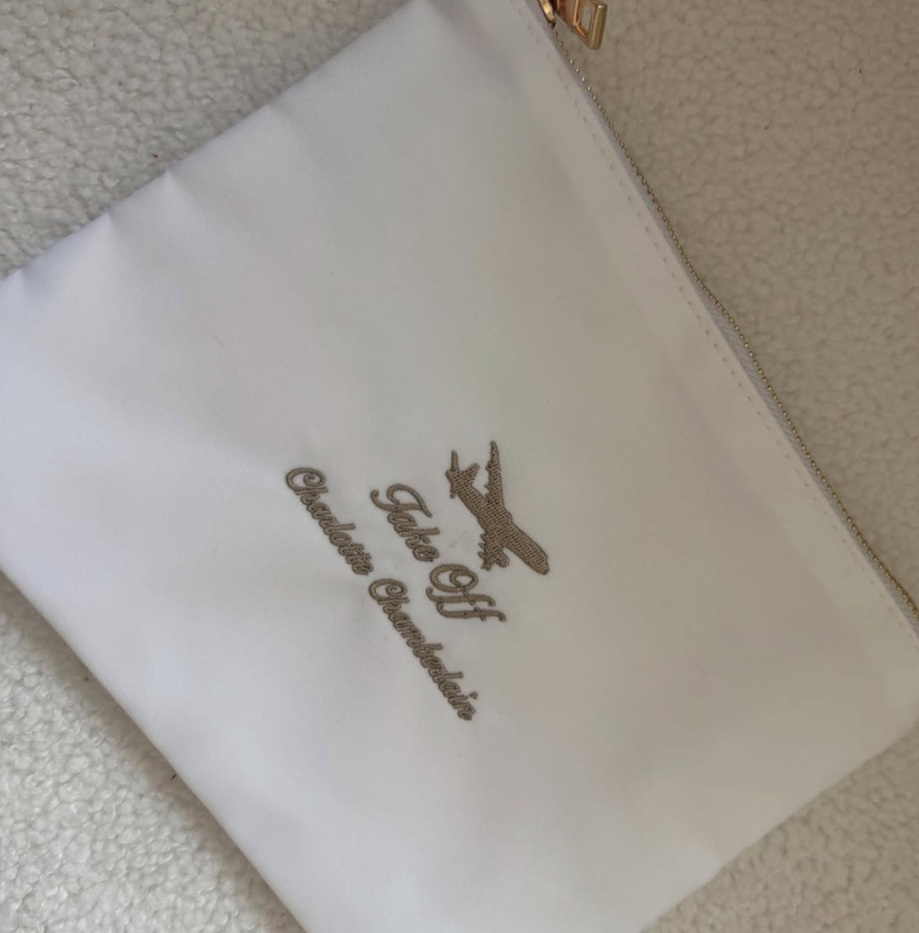 The Slim Edition Pouch