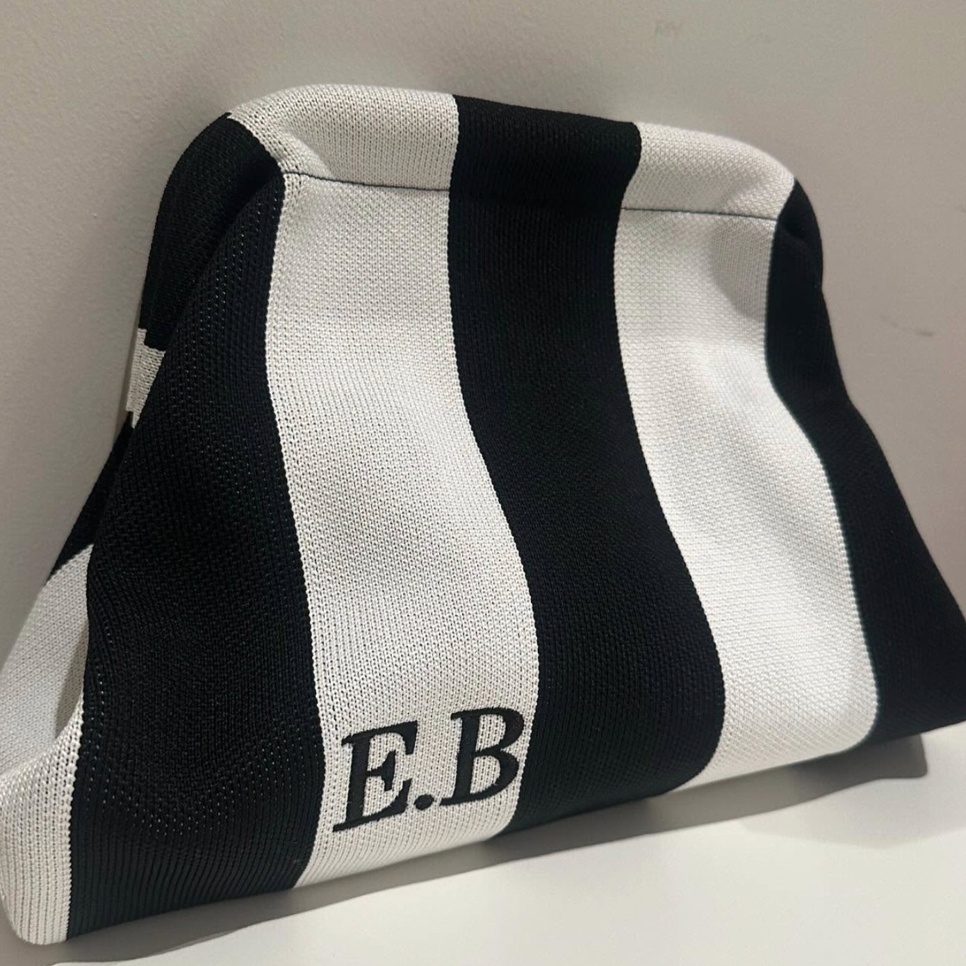 Soho Clutch Bag – Bold, Chic, and Ready to Go