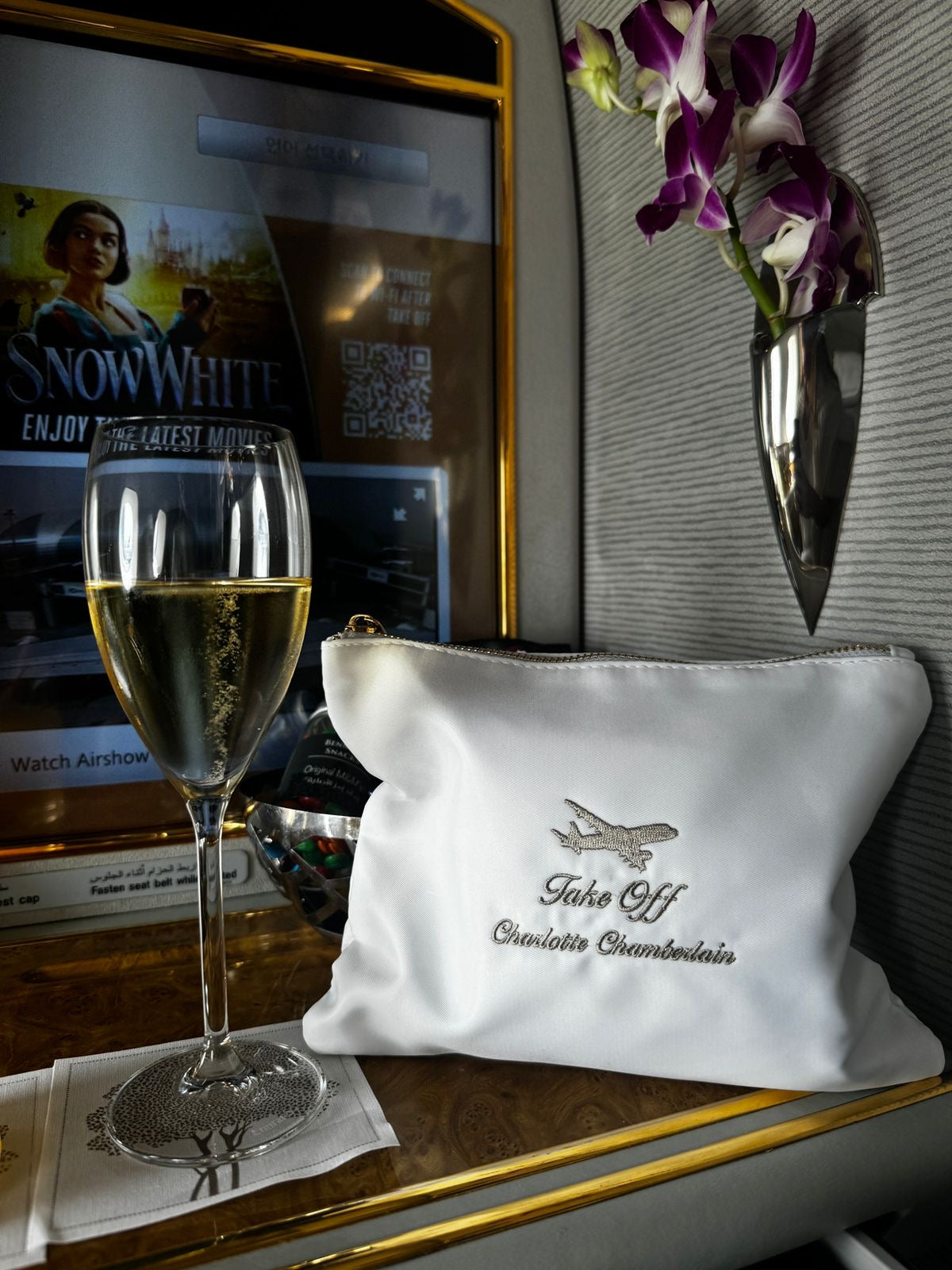 The Slim Edition Pouch