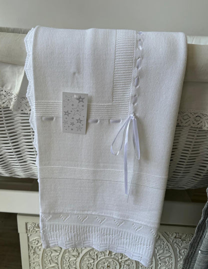 Personalized 100% Cotton Spanish Baby Blanket – Elegance Meets Comfort